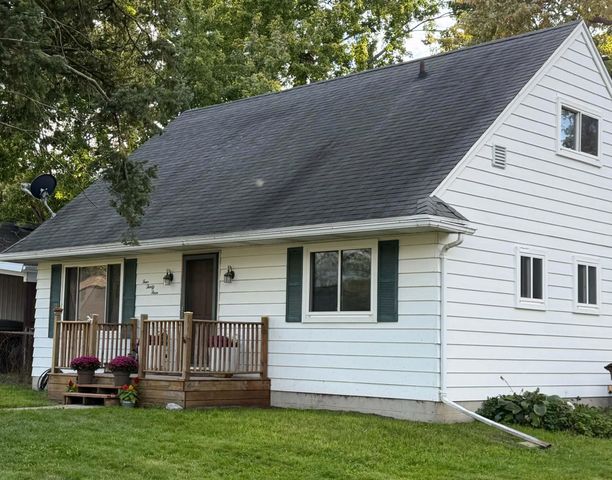433 Harriet Avenue, Delta Twp, MI 48917