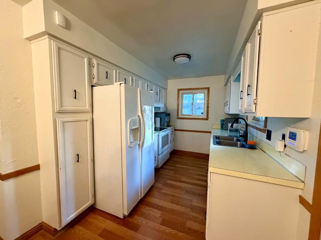 433 Harriet Avenue, Delta Twp, MI 48917