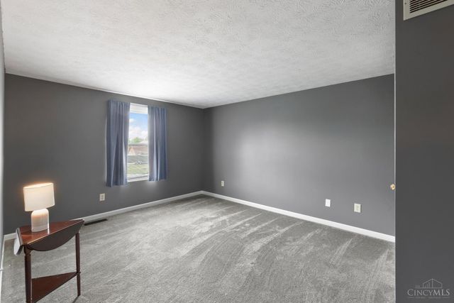 8446 Highridge Drive, West Chester, OH 45069