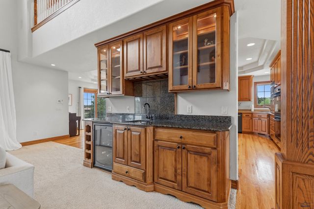 6668 BERWICK CT, Rapid City, SD 57702