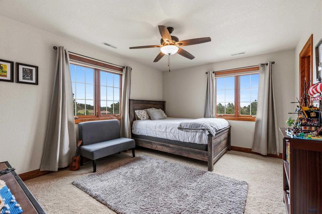 6668 BERWICK CT, Rapid City, SD 57702