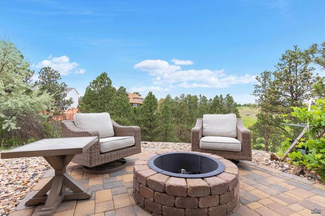6668 BERWICK CT, Rapid City, SD 57702