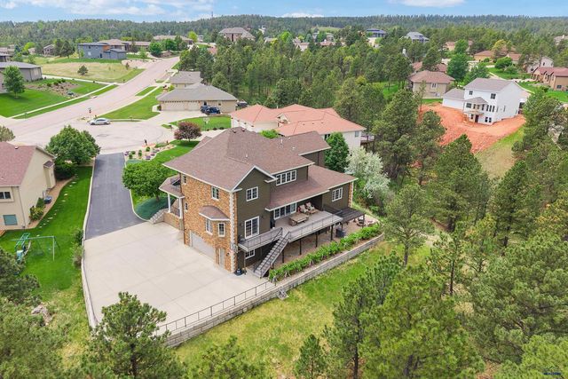 6668 BERWICK CT, Rapid City, SD 57702