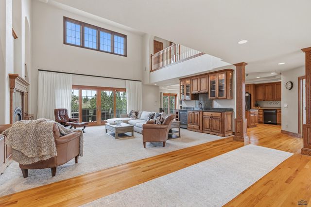 6668 BERWICK CT, Rapid City, SD 57702