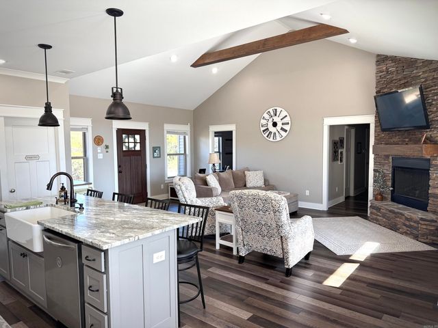 38 Cheyenne Trail, Sherwood, AR 72120