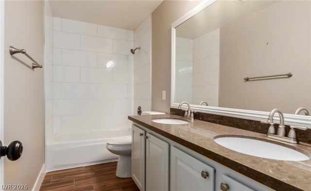 264 Pointe Ranier Avenue, Henderson, NV 89012