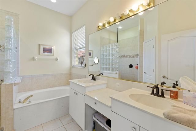 5914 CHAPARRAL AVENUE, Sarasota, FL 34243