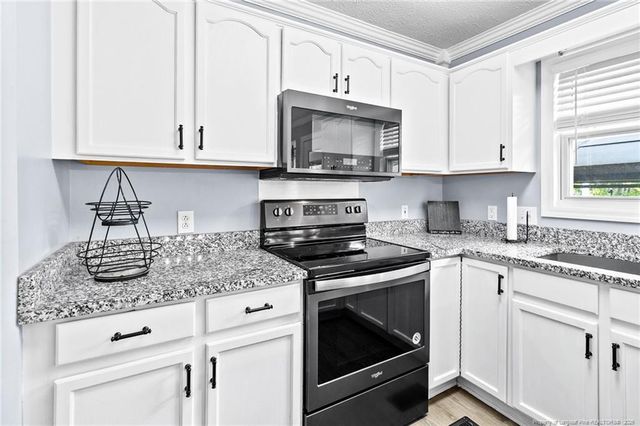 4825 Miranda Drive, Hope Mills, NC 28348