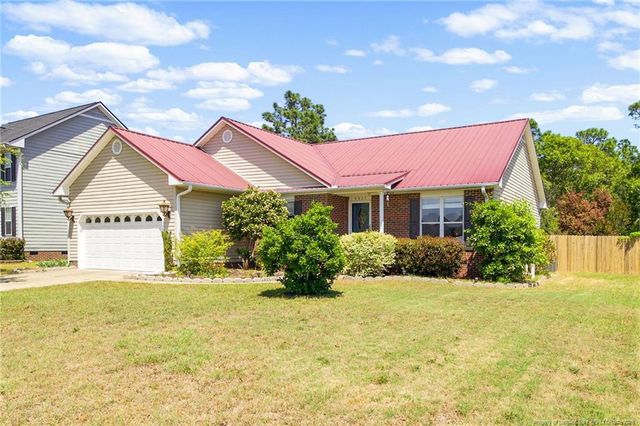 4825 Miranda Drive, Hope Mills, NC 28348