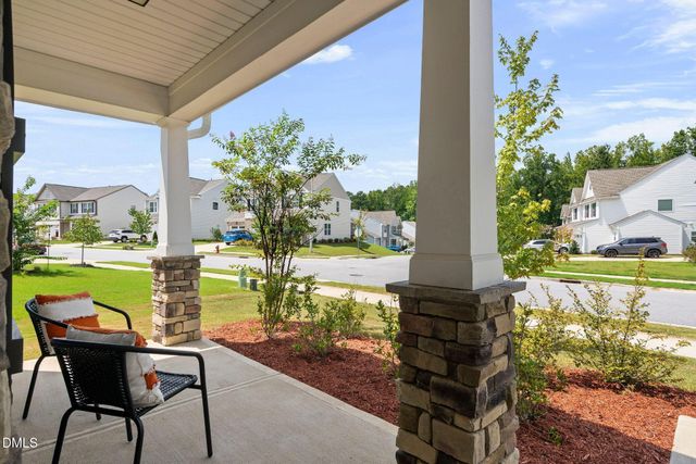 1000 Atlantis Street, Fuquay Varina, NC 27526