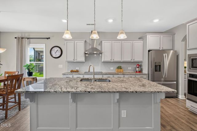 1000 Atlantis Street, Fuquay Varina, NC 27526