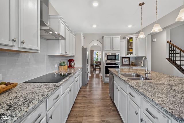 1000 Atlantis Street, Fuquay Varina, NC 27526