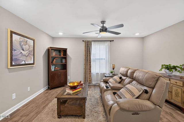1000 Atlantis Street, Fuquay Varina, NC 27526
