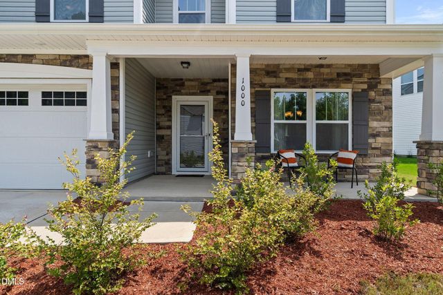 1000 Atlantis Street, Fuquay Varina, NC 27526