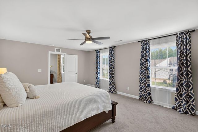 1000 Atlantis Street, Fuquay Varina, NC 27526