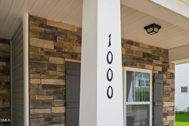 1000 Atlantis Street, Fuquay Varina, NC 27526