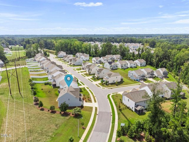 1000 Atlantis Street, Fuquay Varina, NC 27526