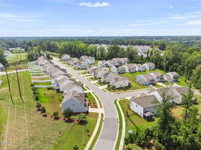 1000 Atlantis Street, Fuquay Varina, NC 27526