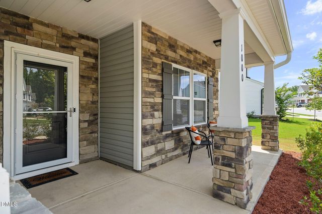 1000 Atlantis Street, Fuquay Varina, NC 27526