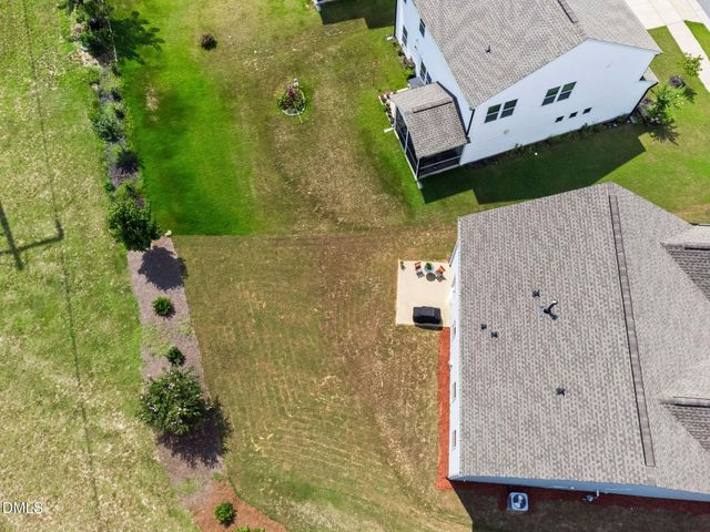 1000 Atlantis Street, Fuquay Varina, NC 27526