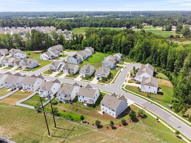 1000 Atlantis Street, Fuquay Varina, NC 27526