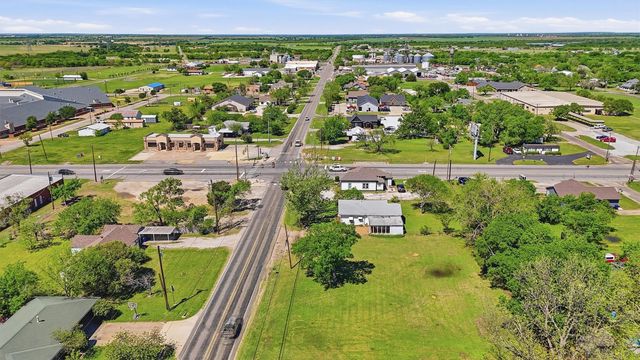 104 E Main Street, Gunter, TX 75058