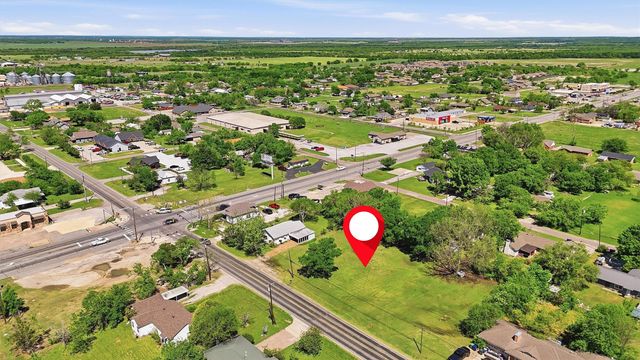 104 E Main Street, Gunter, TX 75058