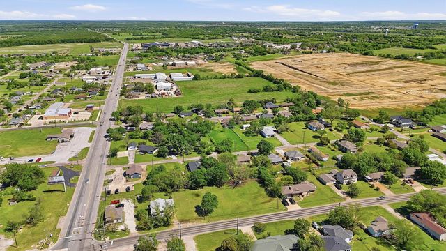 104 E Main Street, Gunter, TX 75058