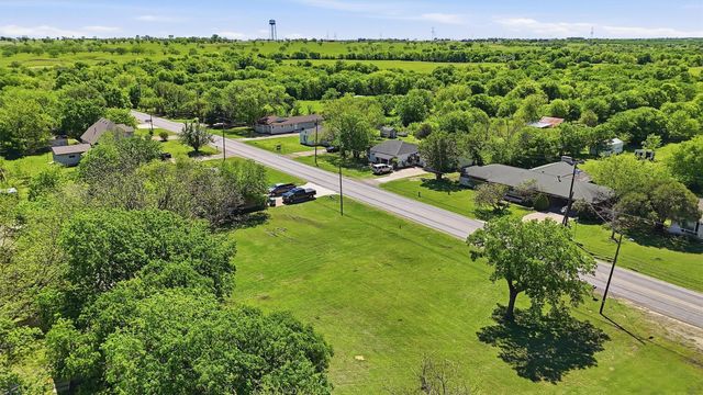 104 E Main Street, Gunter, TX 75058