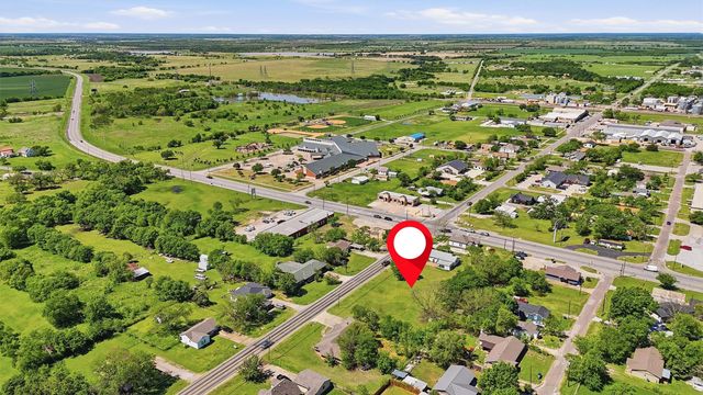 104 E Main Street, Gunter, TX 75058