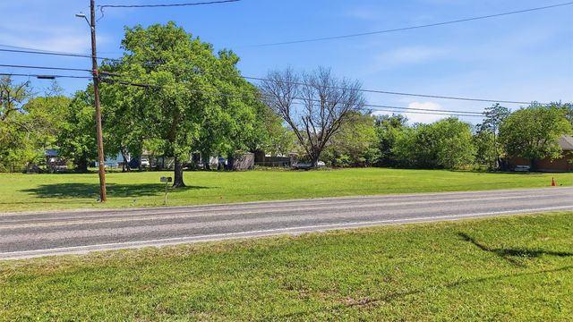 104 E Main Street, Gunter, TX 75058