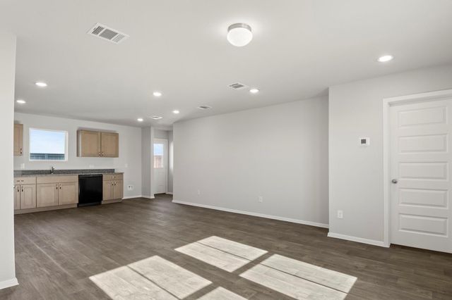 123 Daylily DR, Elgin, TX 78621