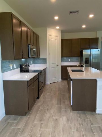 9001 Zevon Court, Lake Worth, FL 33467