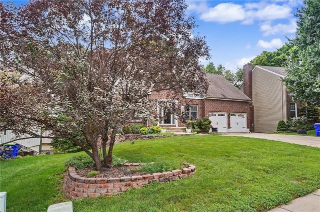 14935 W 76th Street, Lenexa, KS 66216