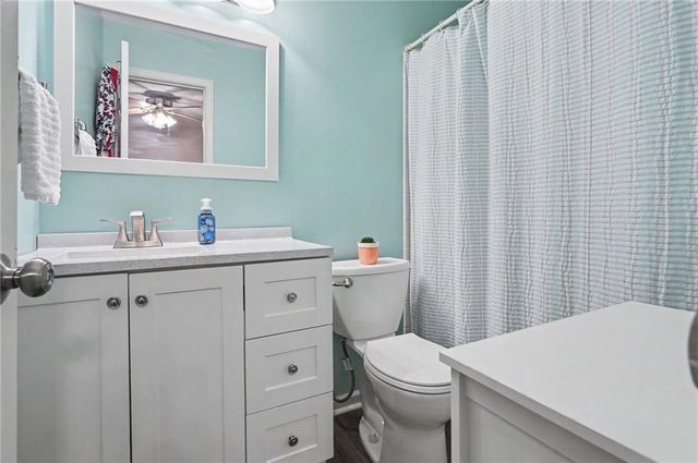 14935 W 76th Street, Lenexa, KS 66216