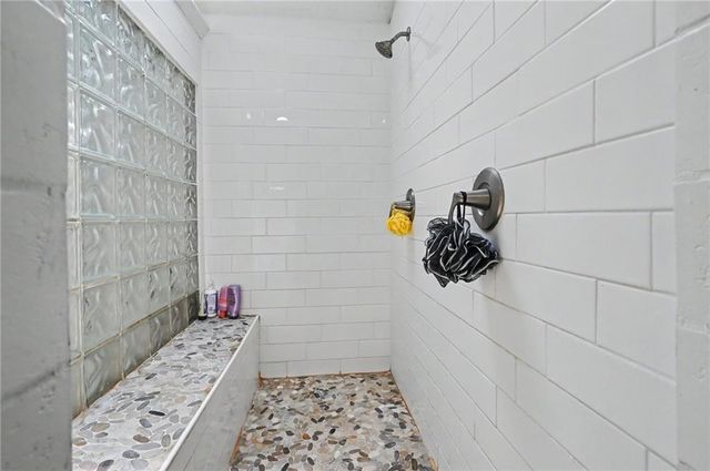 14935 W 76th Street, Lenexa, KS 66216