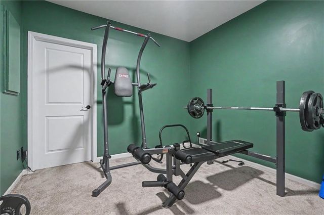 14935 W 76th Street, Lenexa, KS 66216