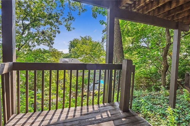 14935 W 76th Street, Lenexa, KS 66216