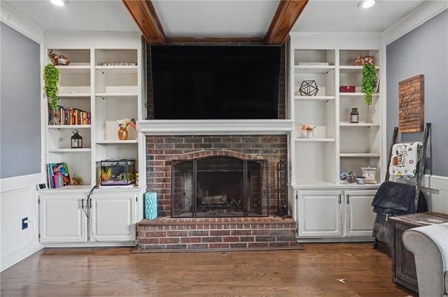 14935 W 76th Street, Lenexa, KS 66216