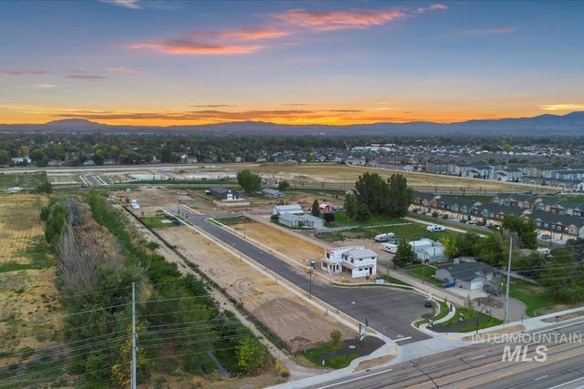 45 N Feather Reed Ave., Meridian, ID 83642