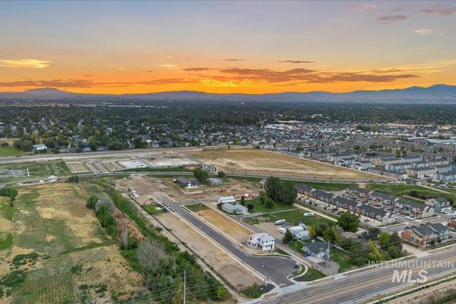 45 N Feather Reed Ave., Meridian, ID 83642