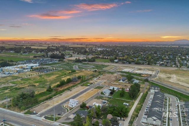 45 N Feather Reed Ave., Meridian, ID 83642