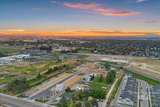 45 N Feather Reed Ave., Meridian, ID 83642