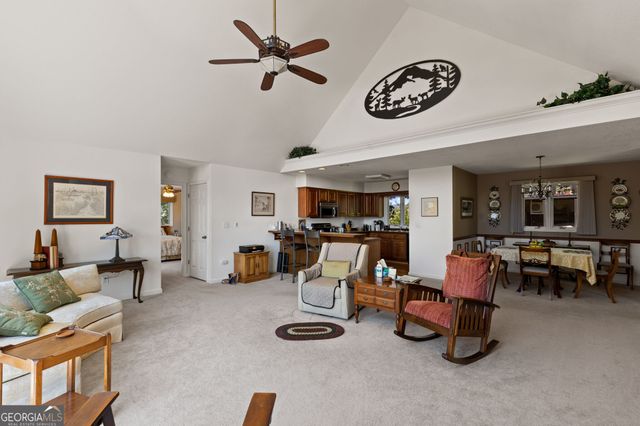 567 Mountain Top Road, Blairsville, GA 30512