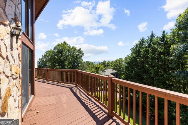 567 Mountain Top Road, Blairsville, GA 30512