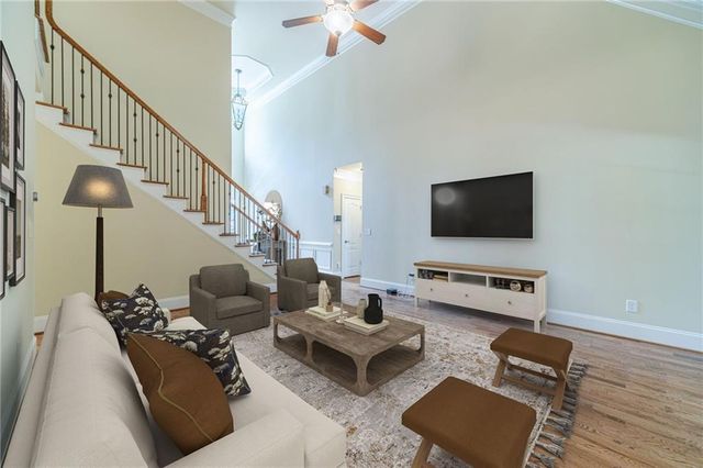 1060 Windsor Creek Drive, Grayson, GA 30017