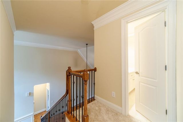 1060 Windsor Creek Drive, Grayson, GA 30017