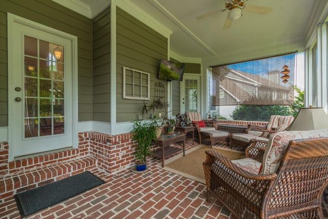 1060 Windsor Creek Drive, Grayson, GA 30017