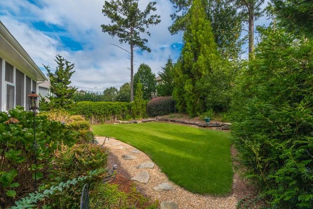 1060 Windsor Creek Drive, Grayson, GA 30017