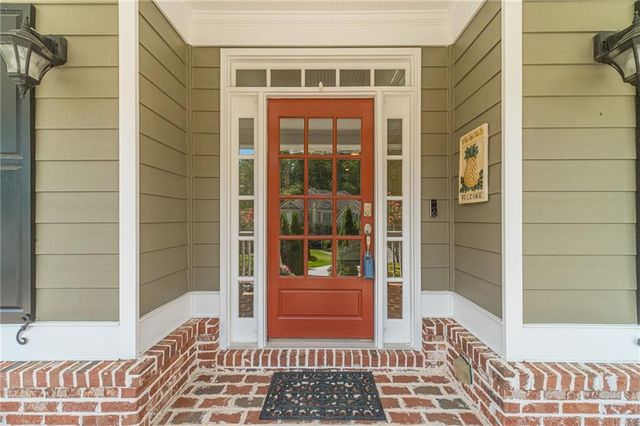 1060 Windsor Creek Drive, Grayson, GA 30017